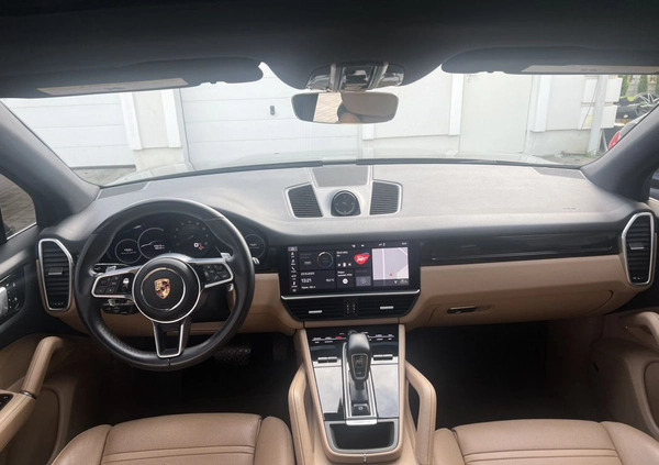 Porsche Cayenne cena 249000 przebieg: 85000, rok produkcji 2019 z Pobiedziska małe 106